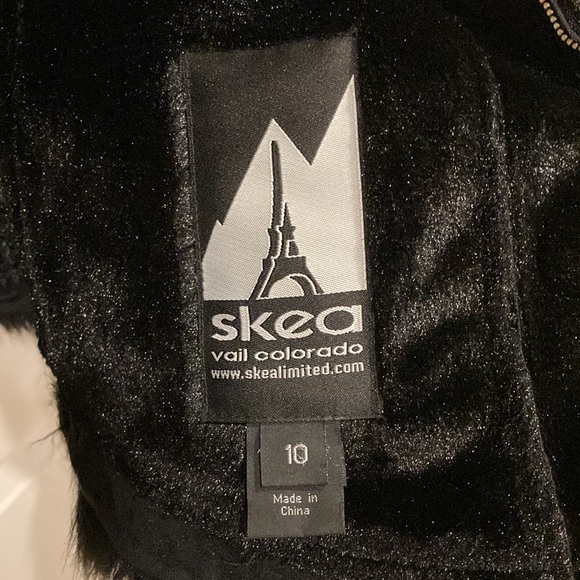 Skea, a luxury skiwear and lifestyle brand, size 10 women’s jacket. - Picture 15 of 16